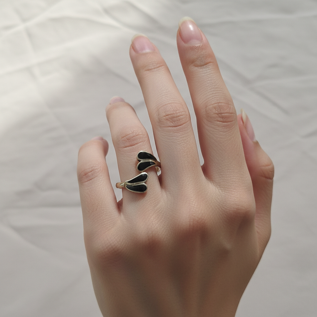 Anillo Alpaca Mexicana - mano de frente